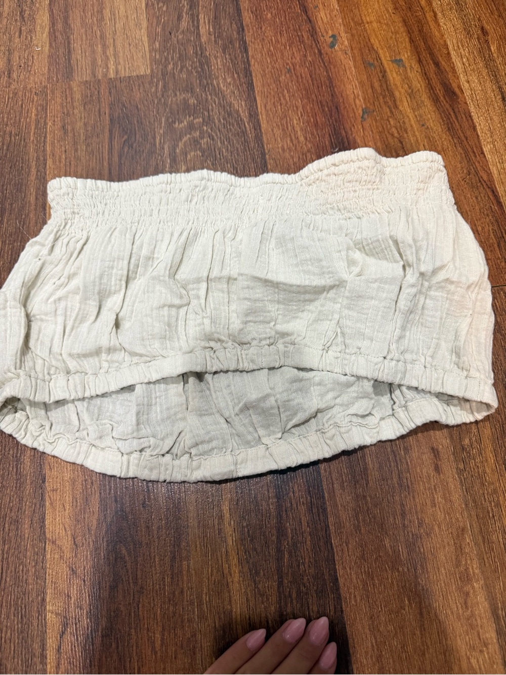 Women's Cream Neutral Tube Crop Top Universal Thread Size Medium - Picture 2 of 3